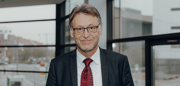 Portrait Prof. Dr.-Ing. Jens Strackeljan_Rektor der Otto-von-Guericke-Universität Magdeburg (c) Jana Dünnhaupt Universität Magdeburg